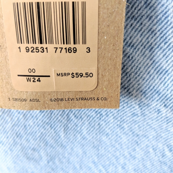 SALE!✨ Levi's Deconstructed Mini Denim Skirt light - Picture 8 of 8